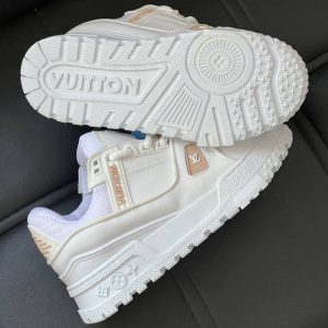 کفش کتونی زنانه Louis Vuitton مدل Trainer – رنگ سفید