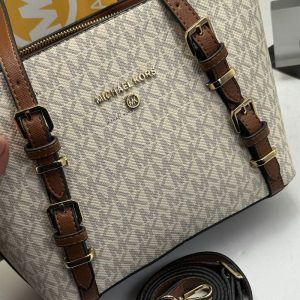 کیف دستی زنانه MICHAEL KORS مدل Bucket Medium