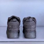 کفش کتونی زنانه UGG