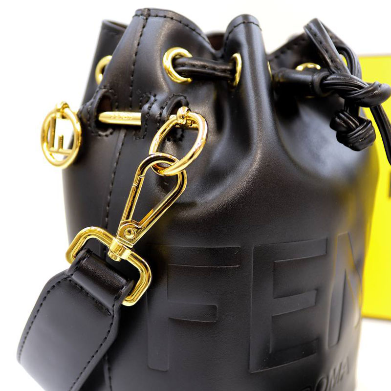 کیف زنانه چرمی Fendi Mon Tresor Mini