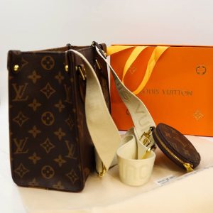 کیف دستی لویی ویتون مدل Onthego سایز 24x19
