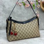 Gucci emblem medium shoulder bag